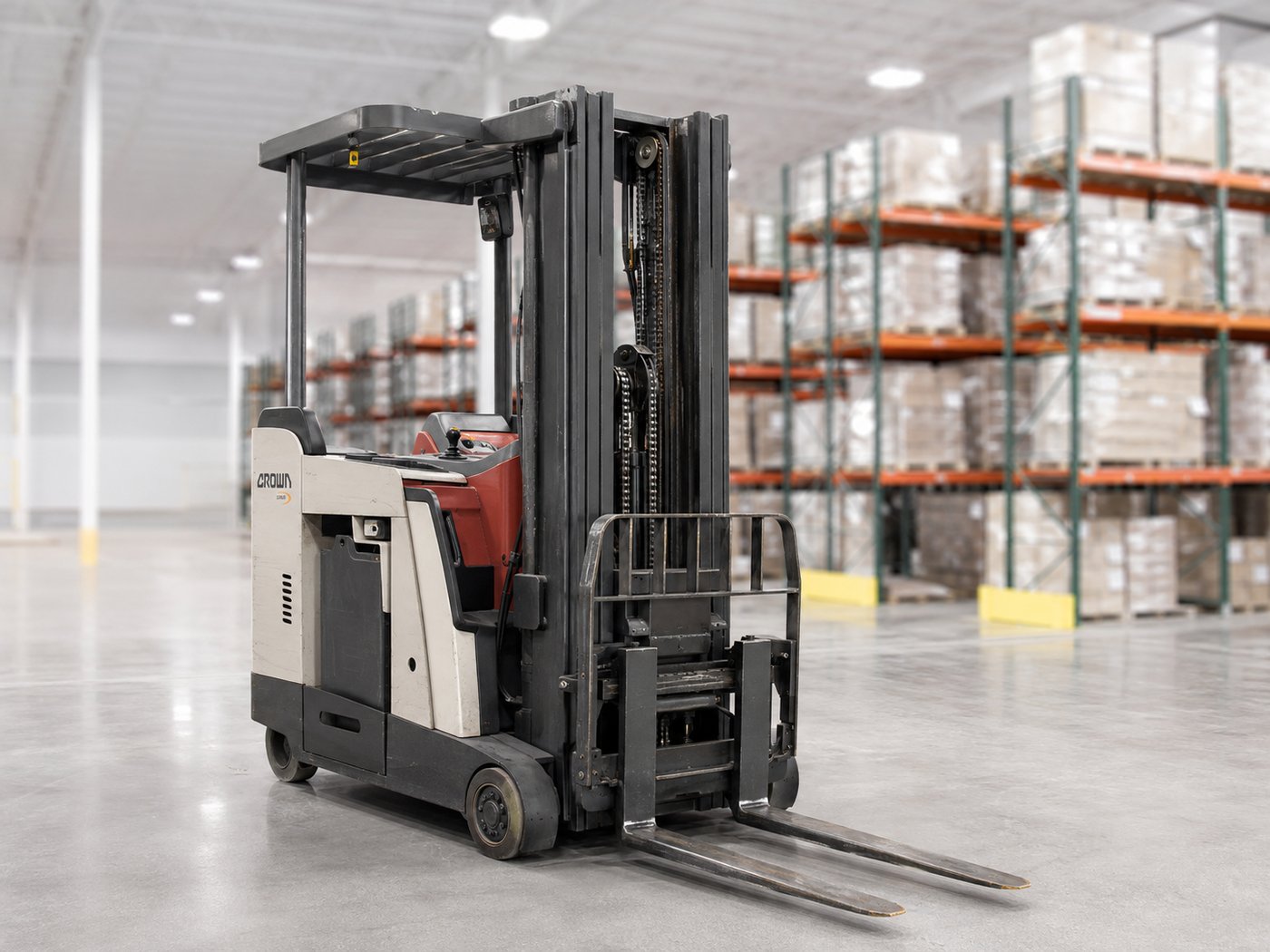 Used Crown RR 5725 Electric Reach Truck for Sale
