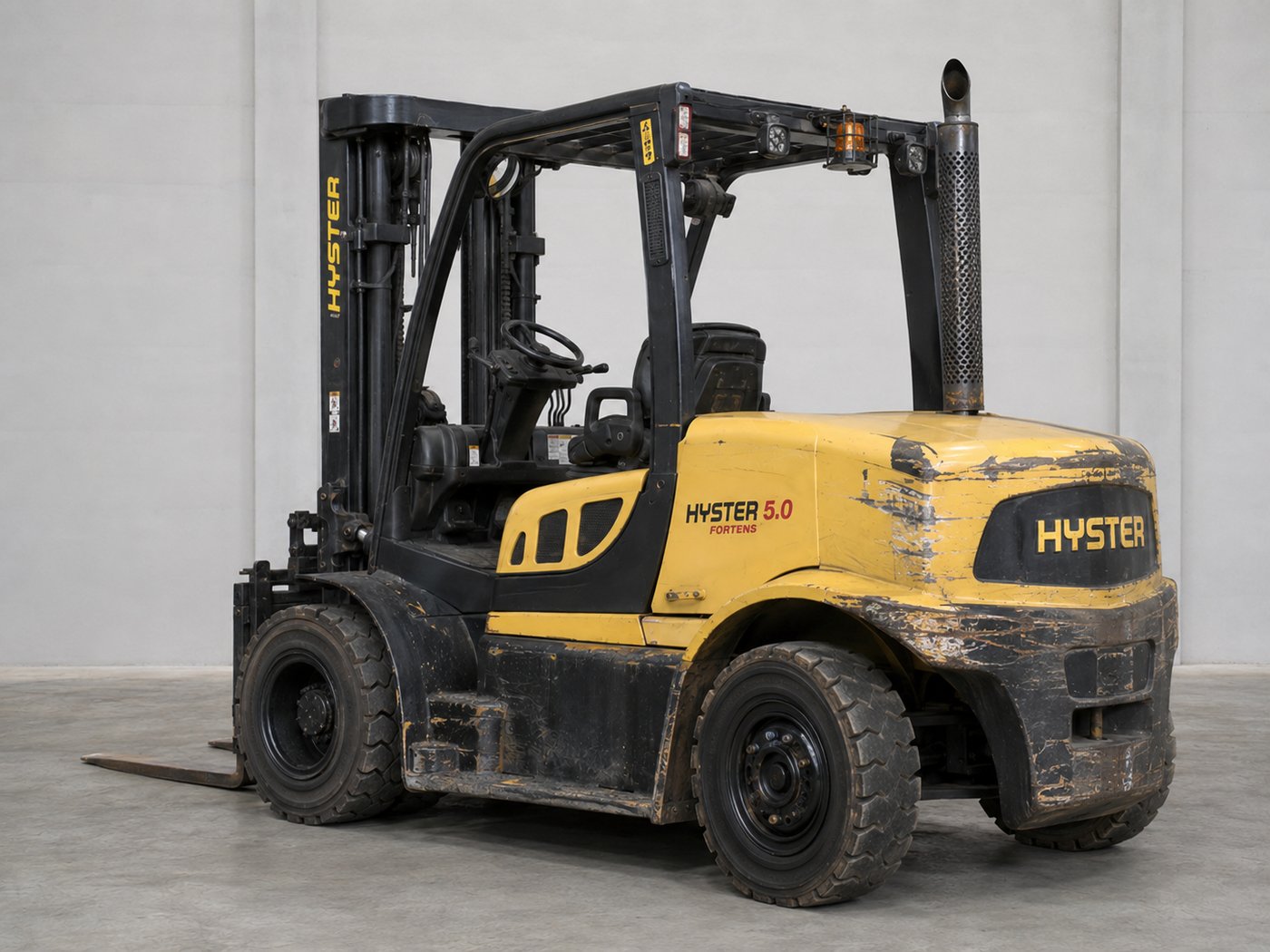 Used Hyster H5.0FT 5 ton Diesel forklift for sale, full machine, rear